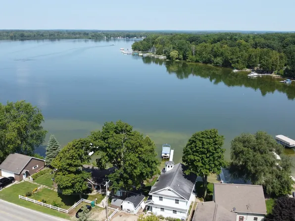 4983 W Jordan Rd, Weidman, MI 48893