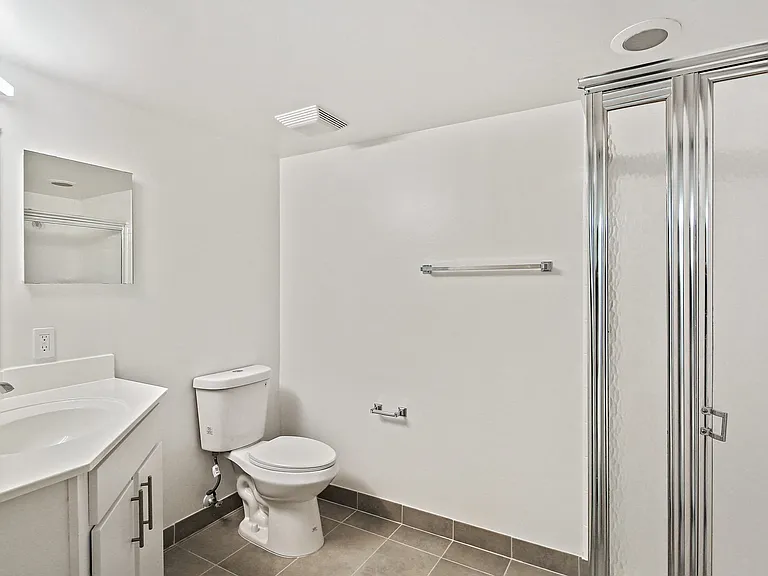 Ballston Place — Photo 37