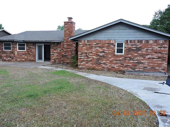 3rd image of 7204 NW Cherry Cir