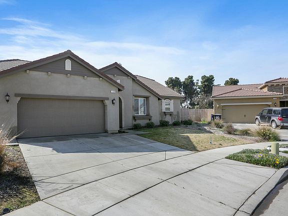 3rd image of 1100 N Linda Vista Ct