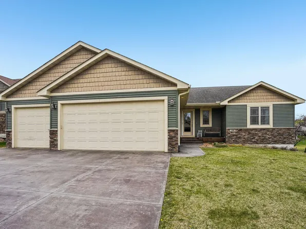 298 Steelhead Dr, River Falls, WI 54022