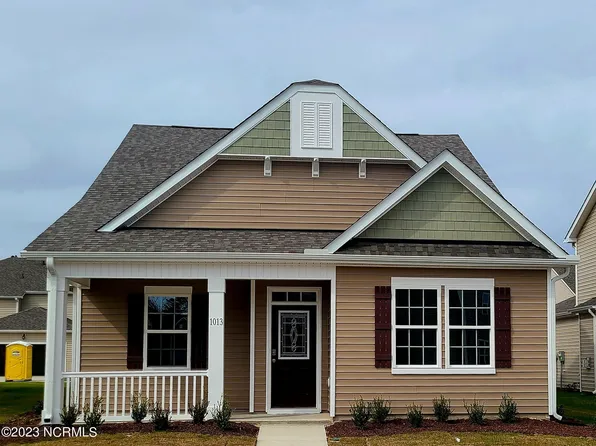 102 Albemarle Drive, Washington, NC 27889