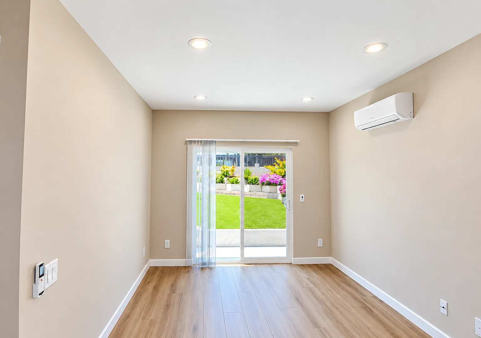 Built In 2024 - 4 bed 2 bath House — Photo 4