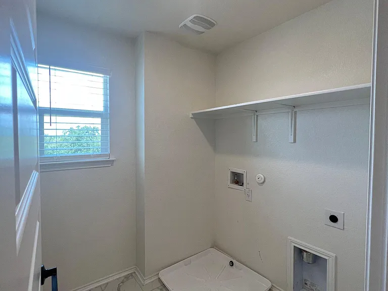 2016 Rhetts Pl — Photo 18