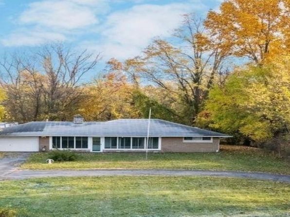 5702 N Us Highway 35