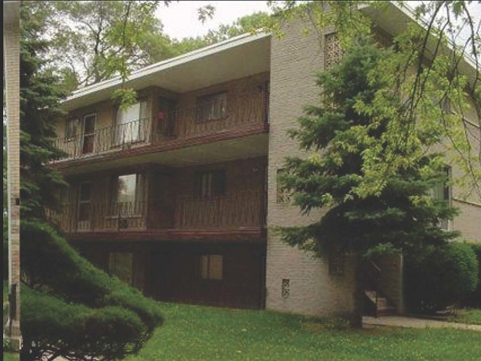 2nd image of 13909 S Wentworth Ave APT 1B