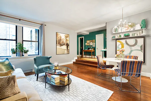 Rented by Compass | media 27