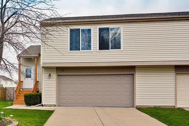 46 Buckingham Ln photo 1