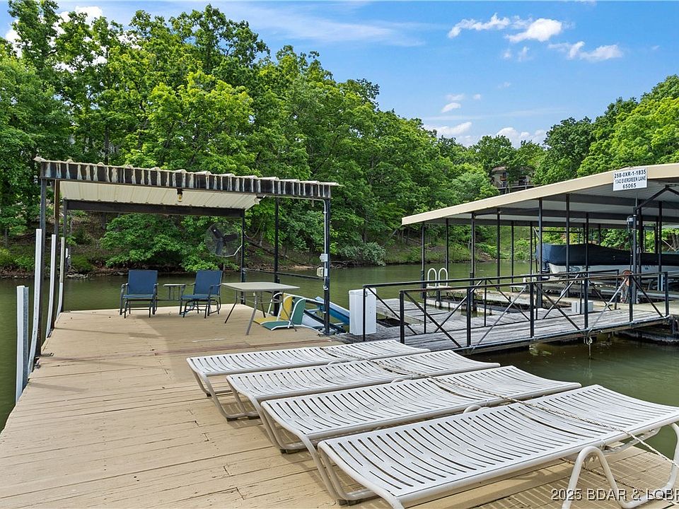 1st image of 1318 Evergreen Ln #4