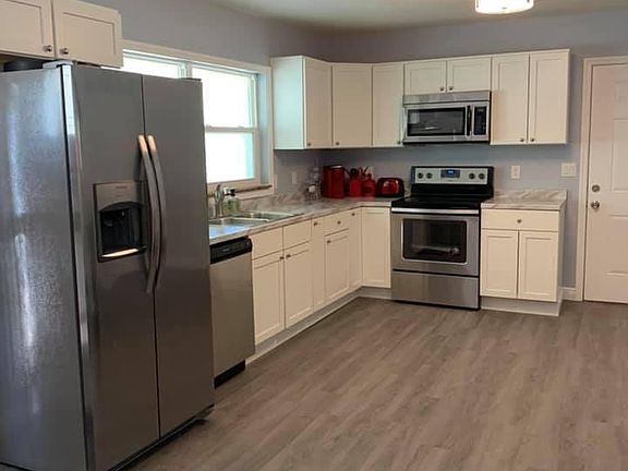 5th image of 2305 Anna Dr