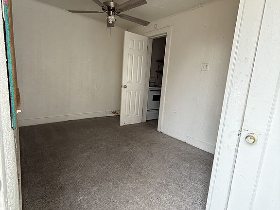 5th image of 1911 21st St Unit B