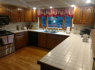 1231 Aberdeen Rd, Madison Township, PA 18444