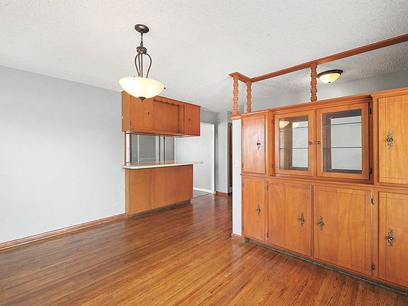 4th image of 4226 W Memory Ln