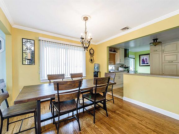 4th image of 2660 Sacco Pl