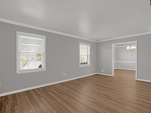 4th image of 312 Smiths Market Rd