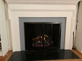 100 Danray Dr, Richmond, VA 23227