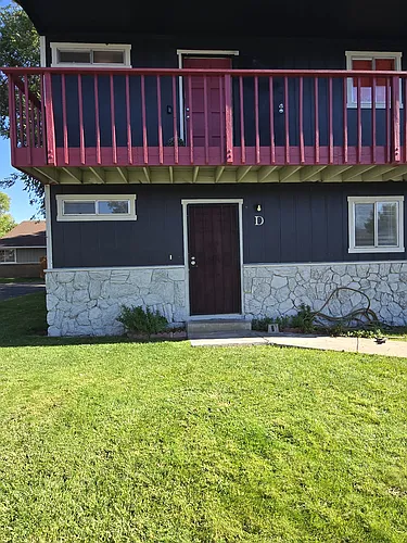 1532 North Ct #D Photo 1