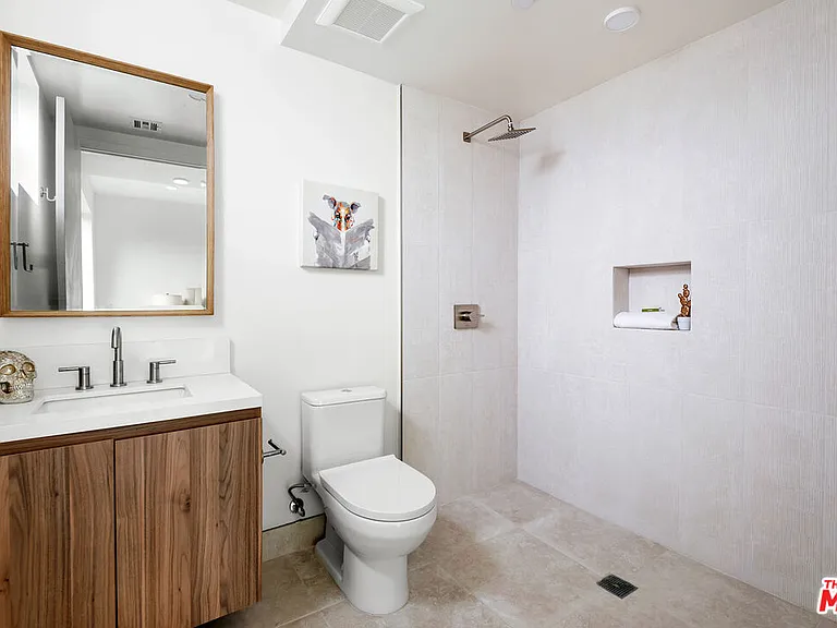 3659 1/2 Regal Pl — Photo 26