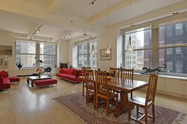 Sold by Douglas Elliman | media 18