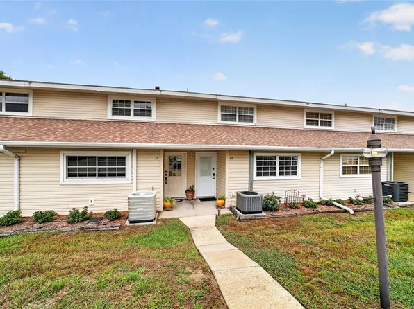 11001 SE SUNSET HARBOR ROAD #E36, SUMMERFIELD, FL 34491