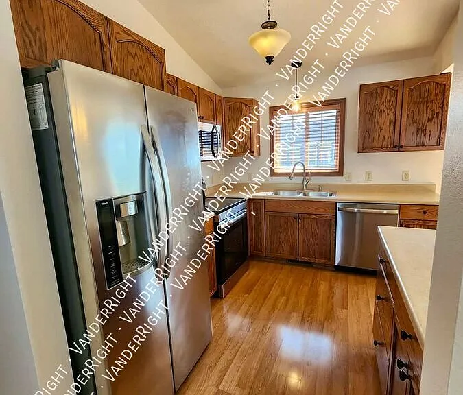 1419 N Conifer Pl — Photo 11