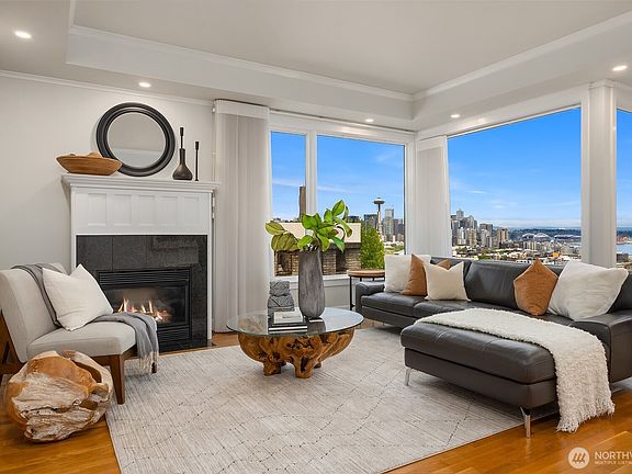 4th image of 525 W Prospect Street #A