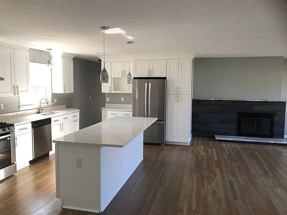2nd image of 131 Curtis Dr
