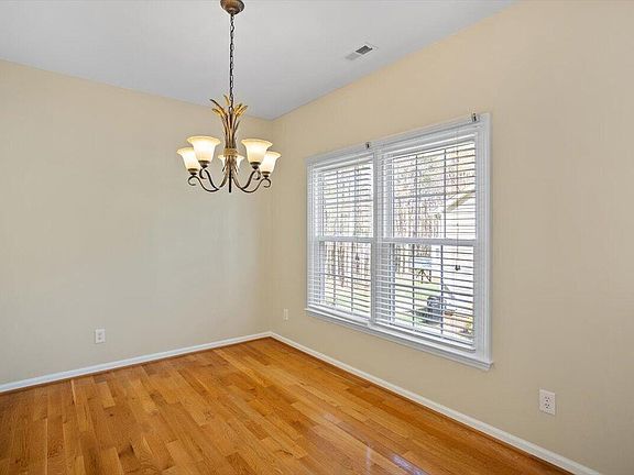3rd image of 2605 Deanwood Dr