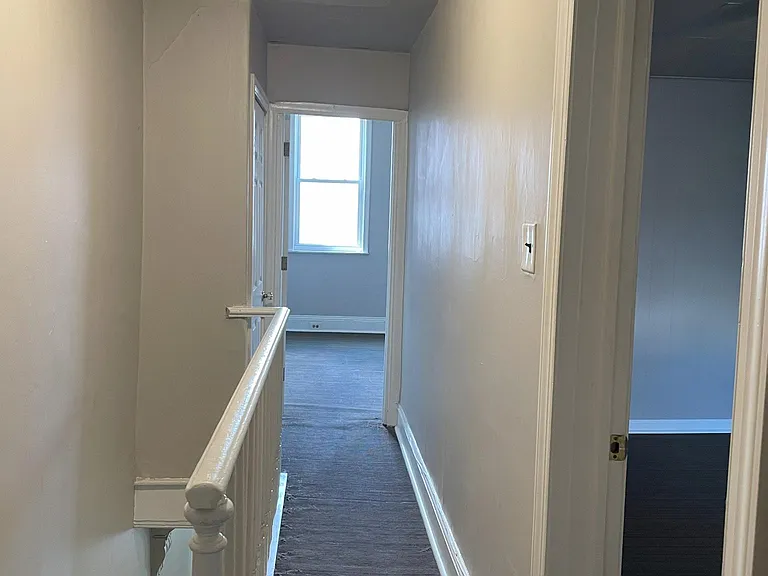 2233 Sears St — Photo 12
