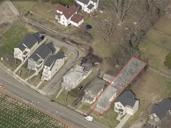 102 W County St, Hampton, VA 23663