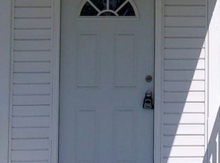 2908 NW Octagon Rd, Camden, NJ 08104