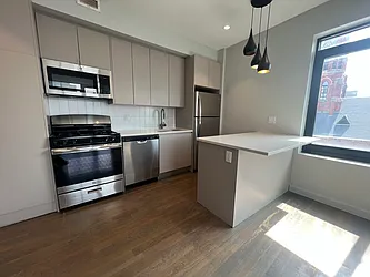 Rented by MADEHOME