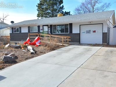 1938 Montezuma Dr, Colorado Springs, CO, 80910