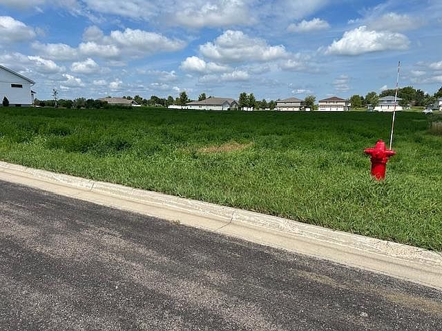 2nd image of 1508 Diamond Dr