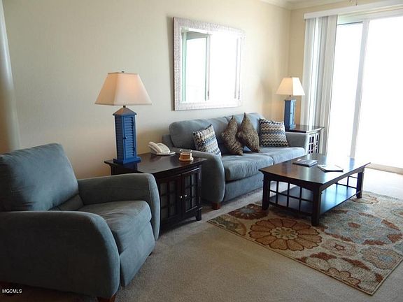 4th image of 2228 Beach Dr