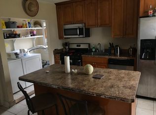 17 Foxon Pl, New Britain, CT 06053