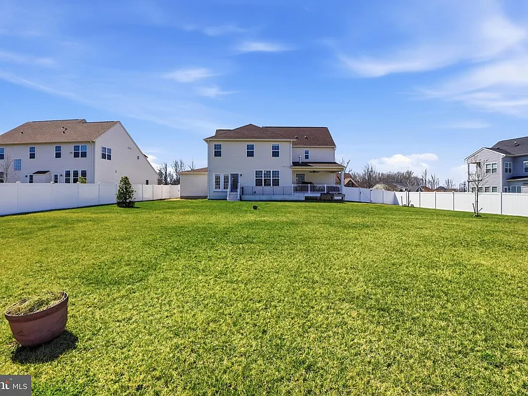6702 Savannah Dr — Photo 67