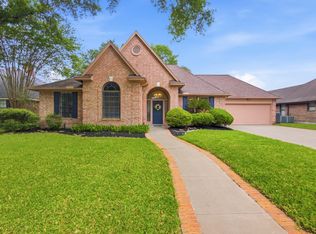 107 Lance Ln, Victoria, TX 77904