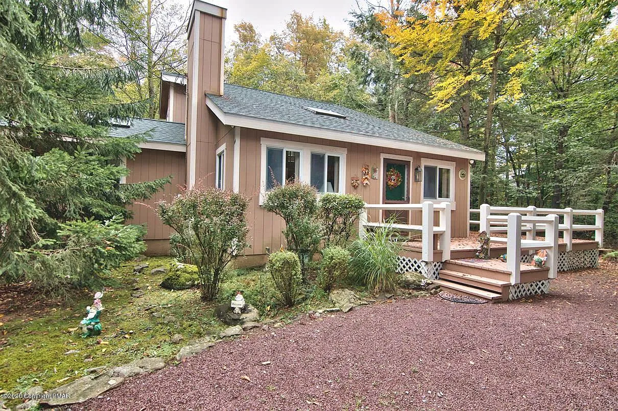 1520 Evergreen Rd photo 1