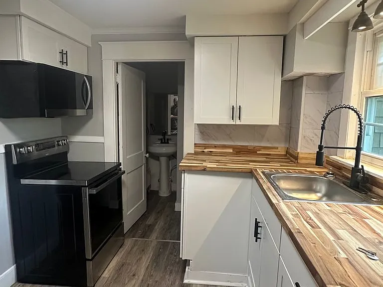 58 Winthrop St — Photo 2