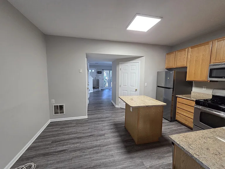4389 Sutler Hill Sq — Photo 7