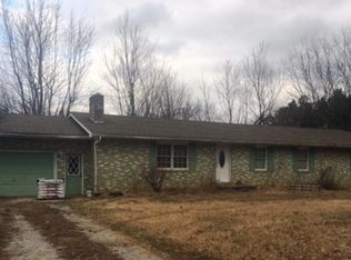 160 Roscoe Veazey Rd, Manitou, KY 42436