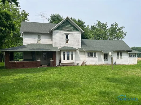 14813 County Road Z, Napoleon, OH 43545