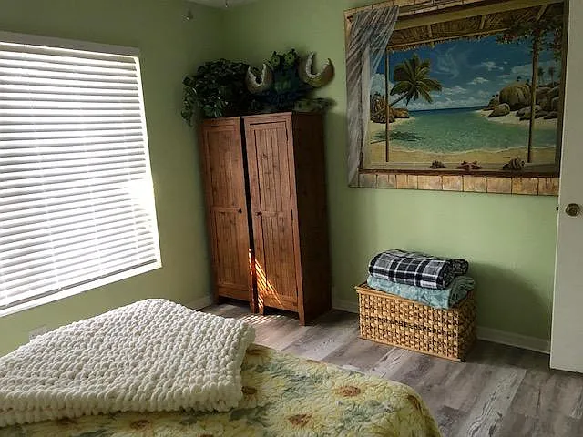 205 E Falconry Ct — Photo 16