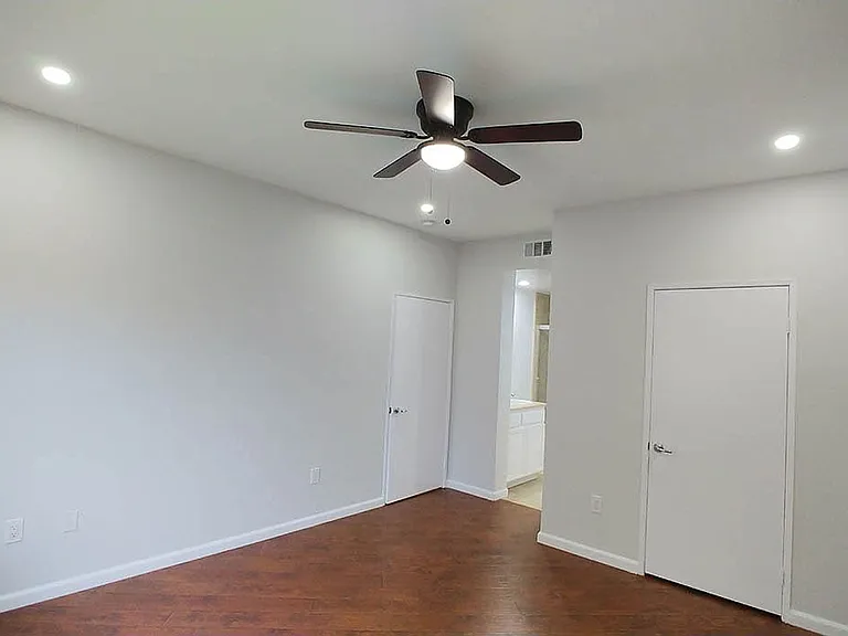 Almeria Townhomes — Photo 189