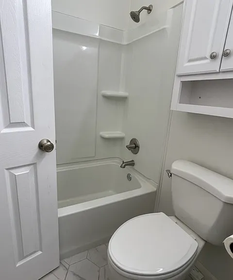 303 Pinewood Dr — Photo 14