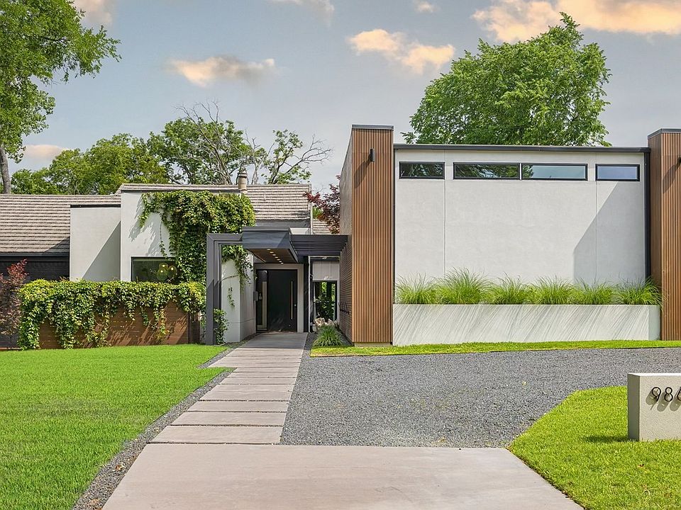 1st image of 9863 Elmcrest Dr
