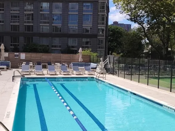 888 Main Street image 20 of 30