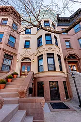 Sold by Avenue Sotheby's International Realty