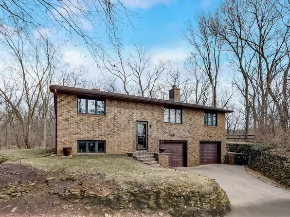 3333 Rocky Ledge Ln, Madison, WI 53705
